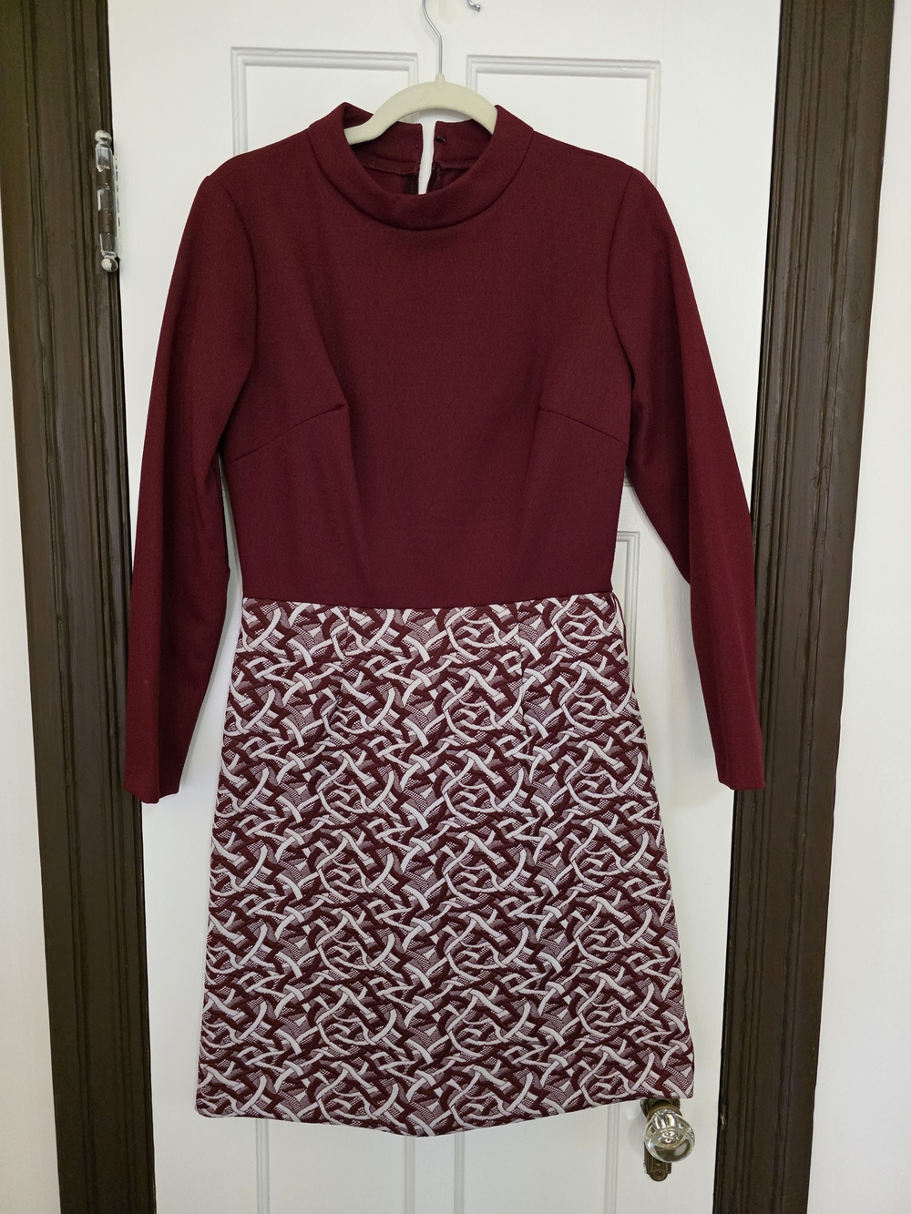 Vintage Women's Burgundy Long-Sleeve Knit Dress with Patterned Skirt